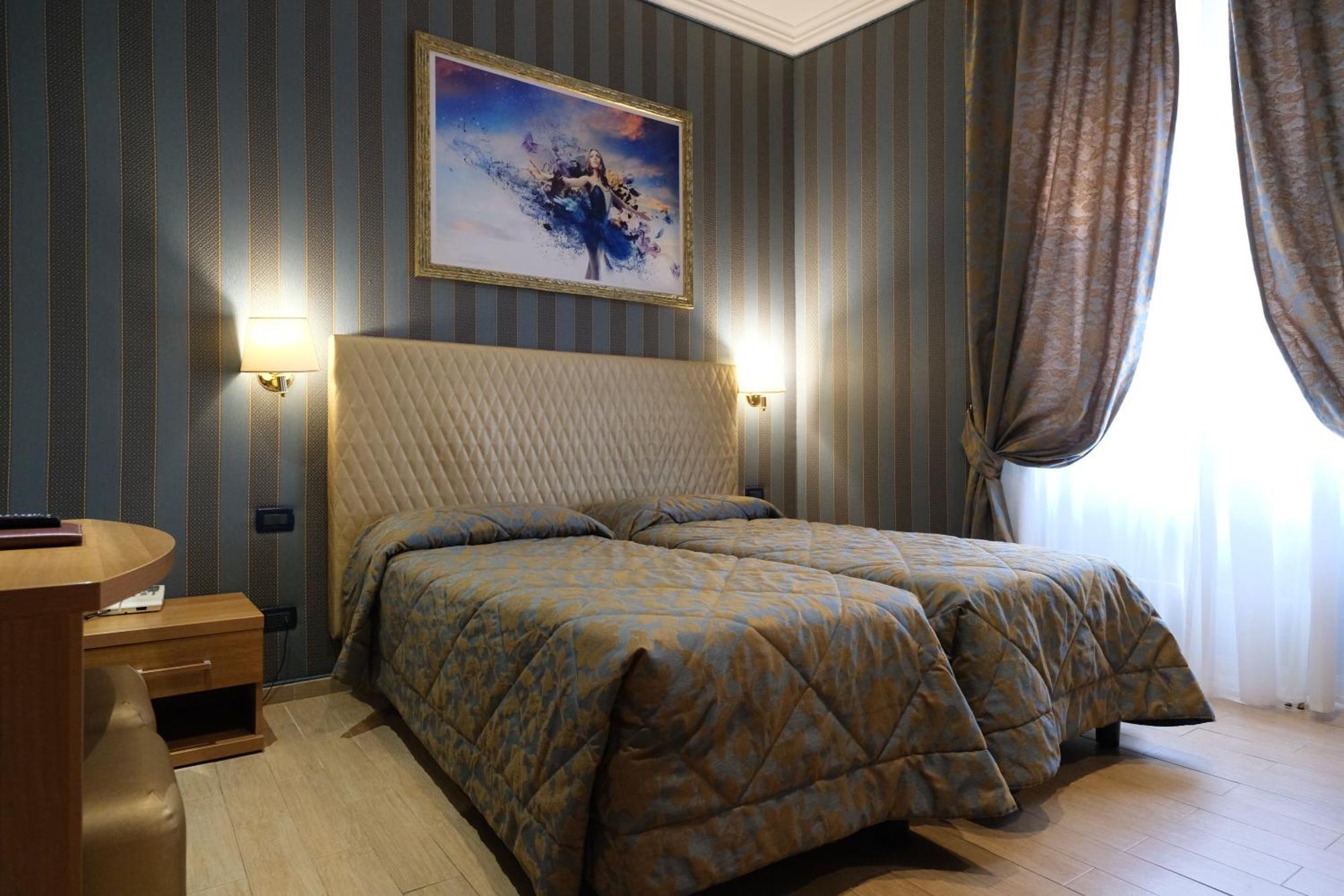 Hotel Lirico Roma Esterno foto