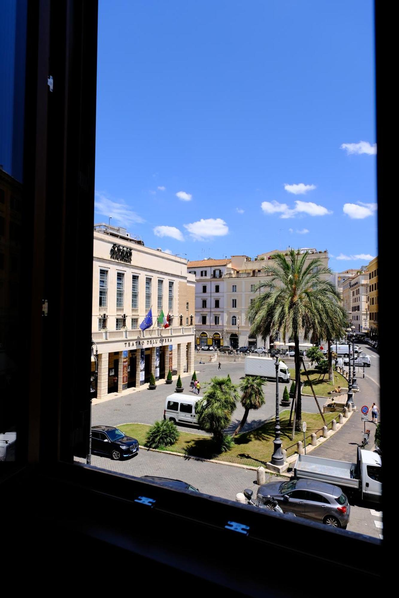Hotel Lirico Roma Esterno foto