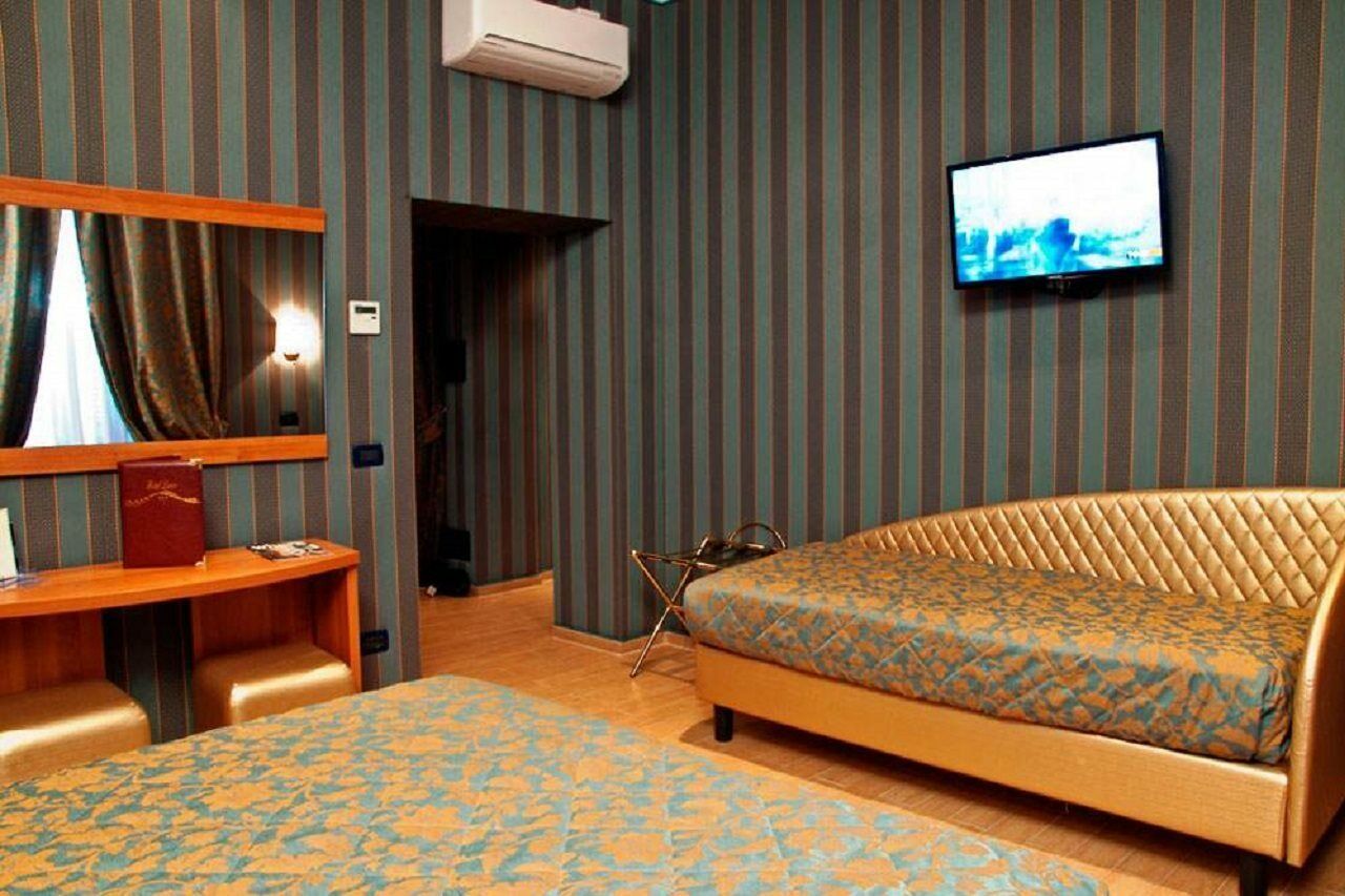 Hotel Lirico Roma Esterno foto